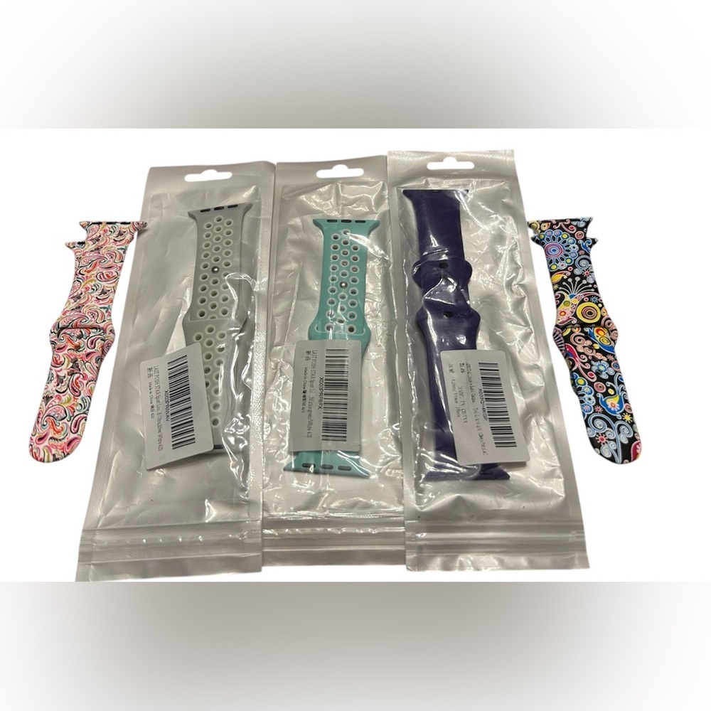 Set of 5 Silicone Watch bands.  3 NWT and 2 Used.